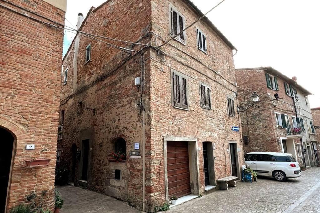 L'Angolo Del Barbacane Terricciola ภายนอก รูปภาพ